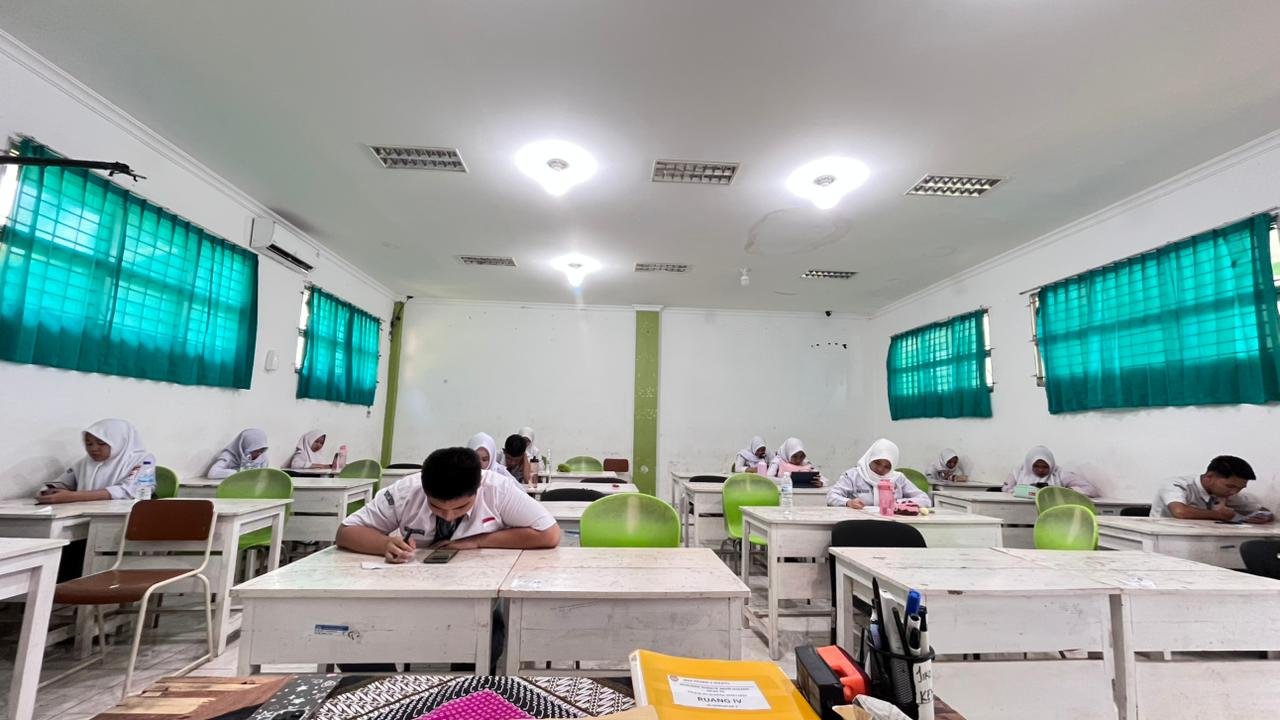 Kegiatan Ujian SMAN 15 Palembang